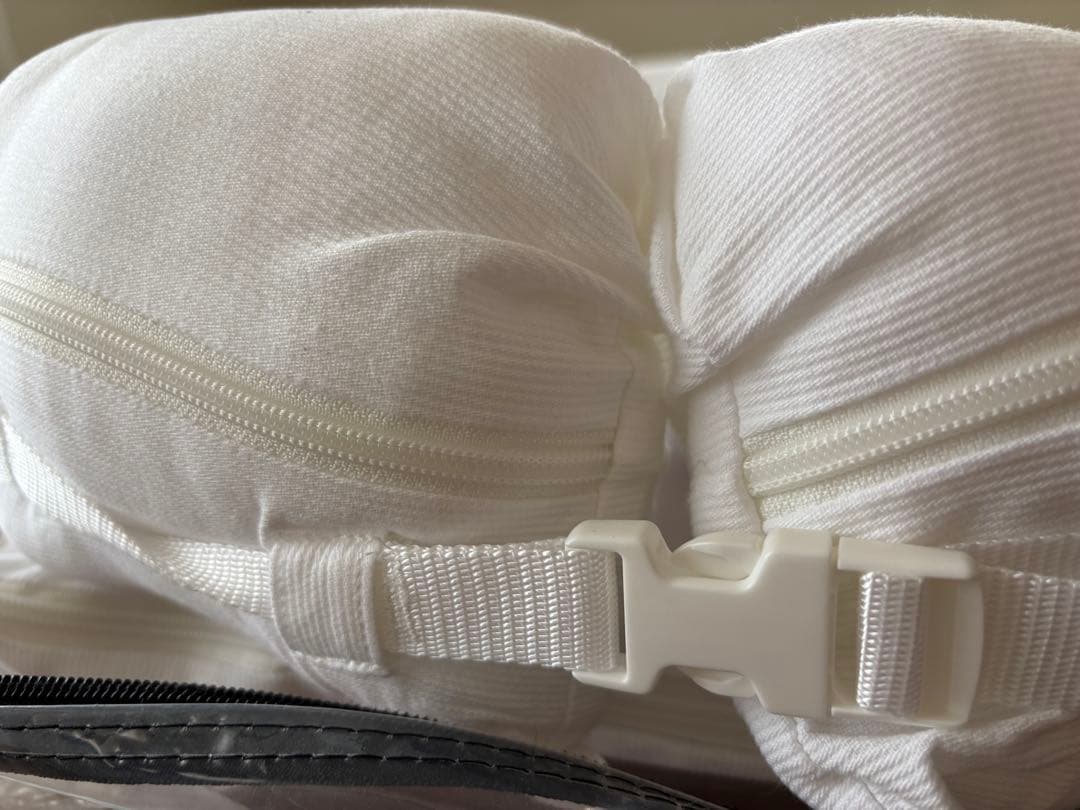 DockATot ドッカトット　デラックス トイアーチ付き