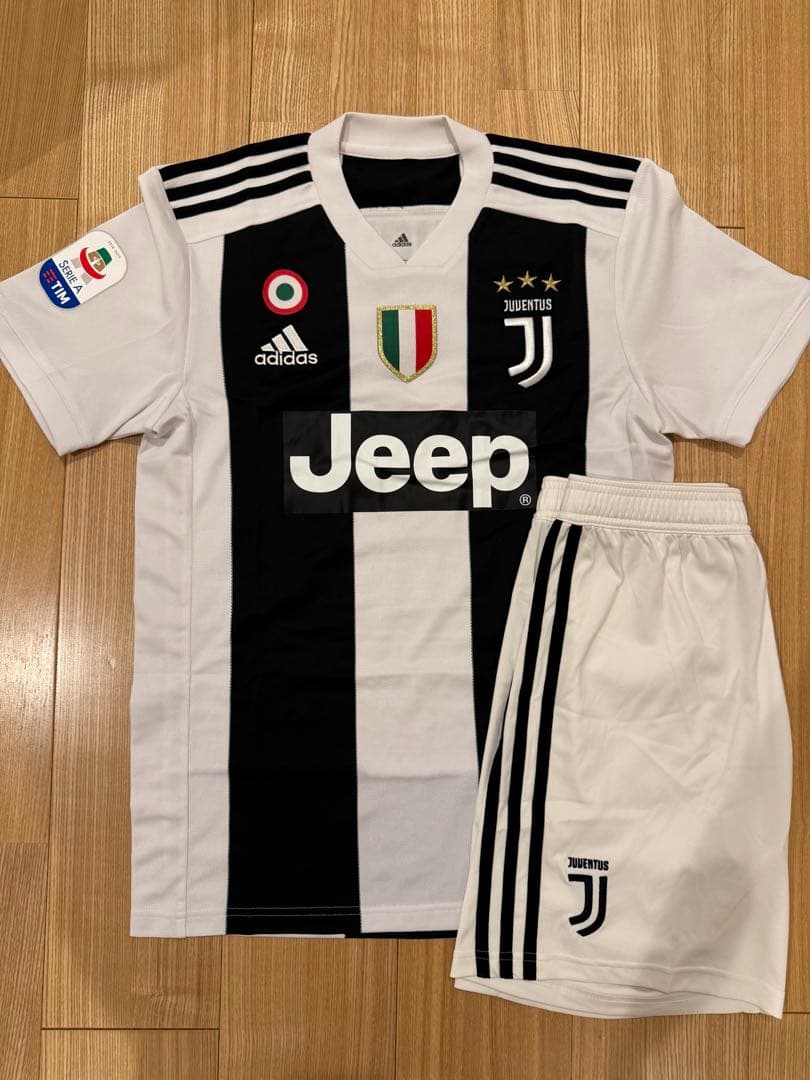 ユベントス ロナウド 7 番 ユニフォーム　上下セット　adidas
