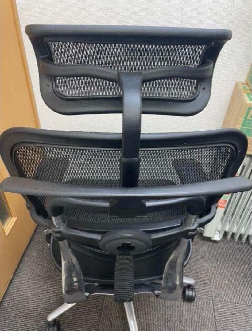 エルゴヒューマン ベーシック ヘッドレスト&ジャケットハンガー付