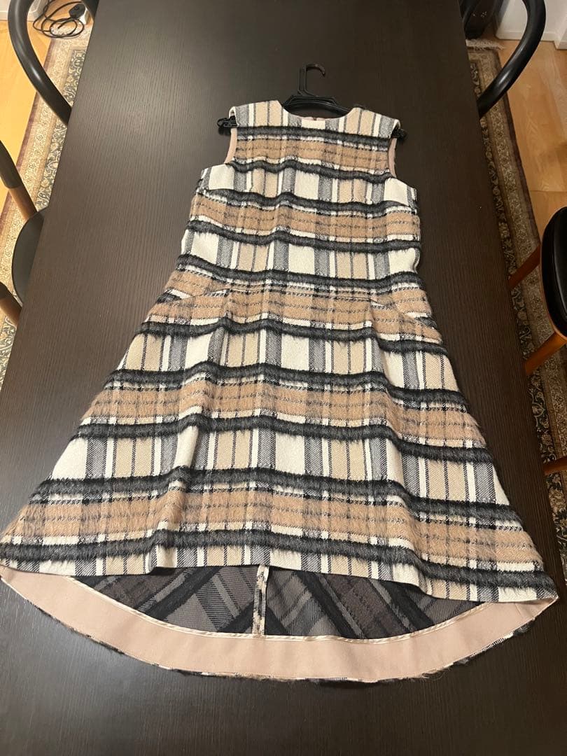 ADORE シャギーチェックノースリーブワンピース