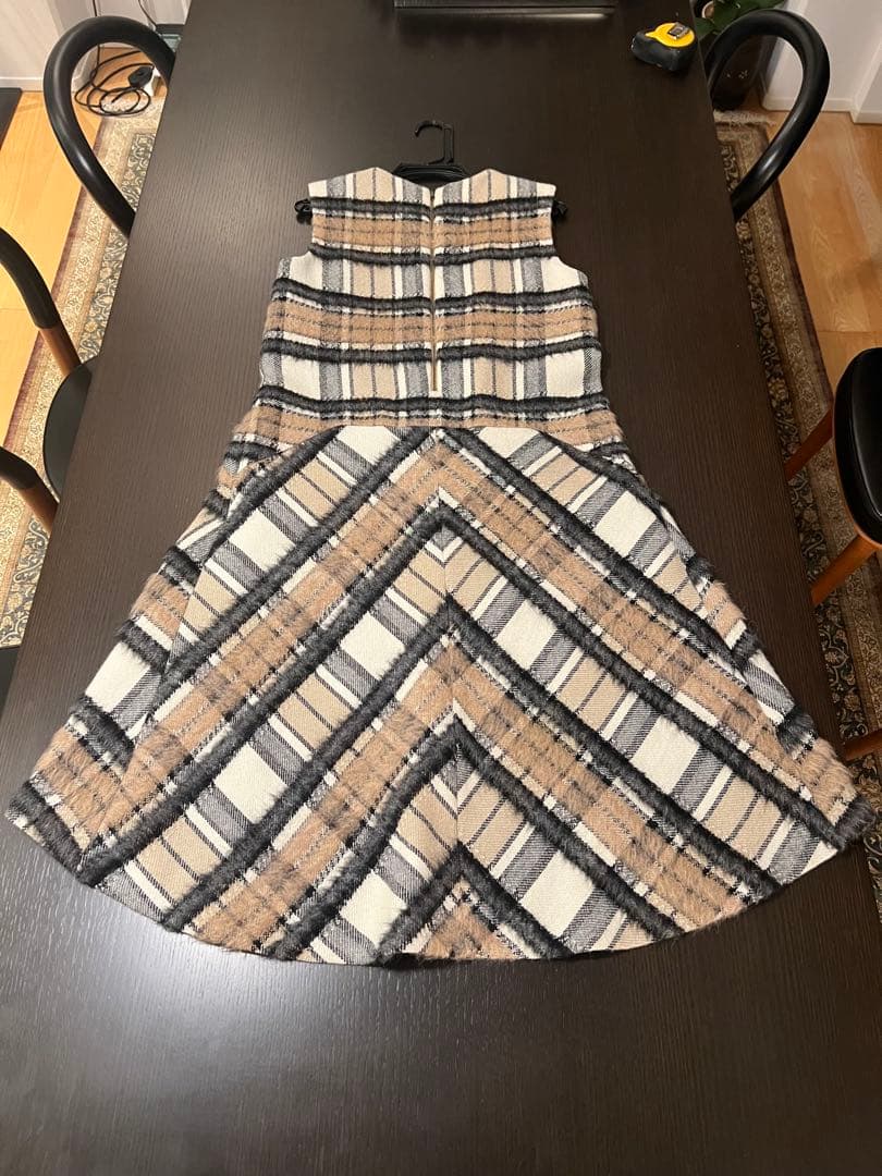 ADORE シャギーチェックノースリーブワンピース