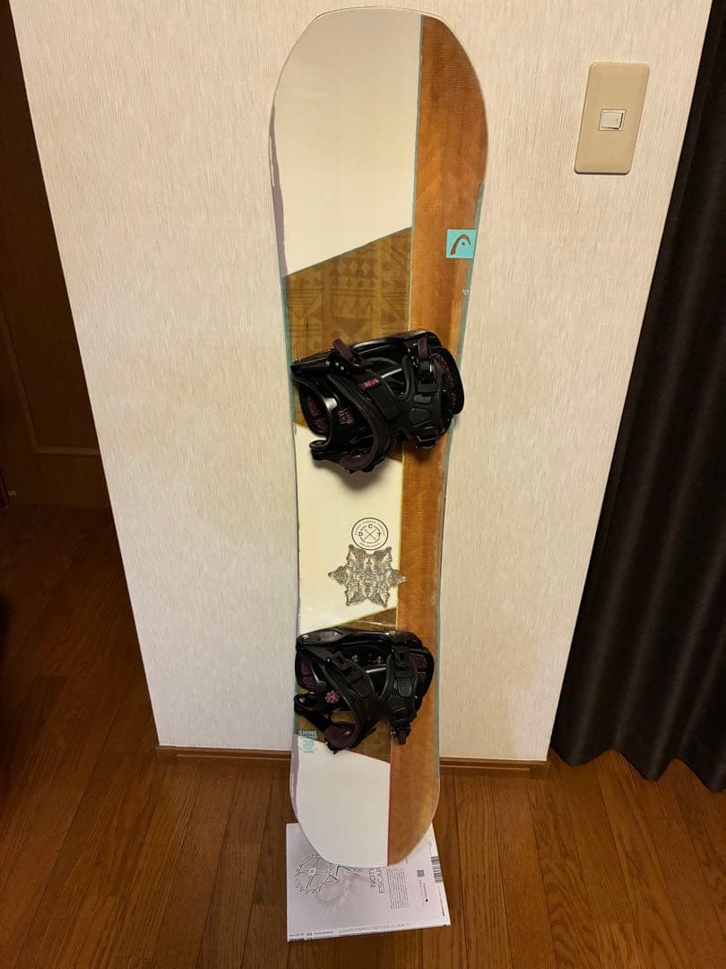 レディース　スノボ 138cm HEAD SHINE HYBRID CAMBA