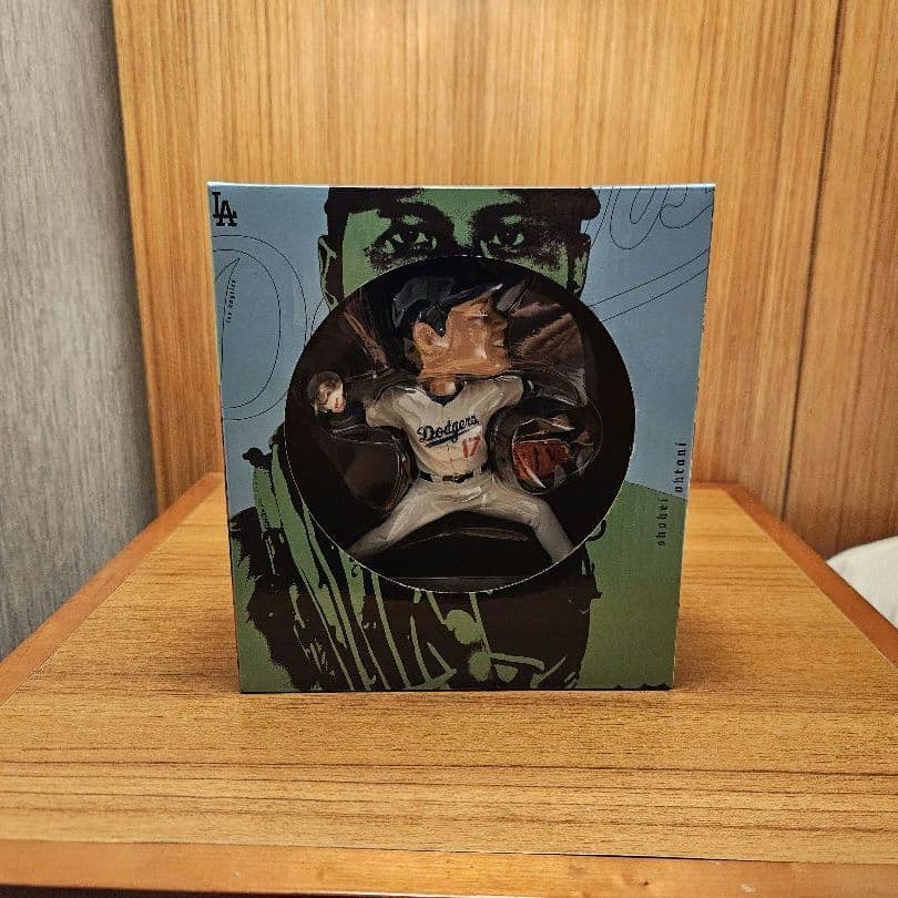な*ず様 大谷翔平 ドジャース 9/10来場者限定ボブルヘッド（投手ver.）
