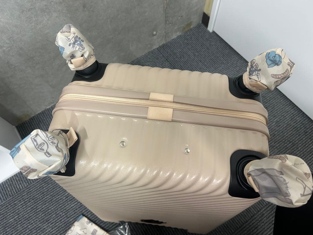 【ほぼ新品美品】エースハントマイン キャリースーツケース 機内持ち込み 33L