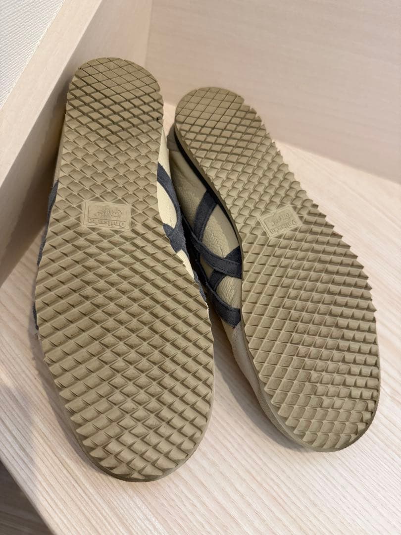 1日まで値下げ！Onitsuka Tiger GSM クリーム/グレースニーカー