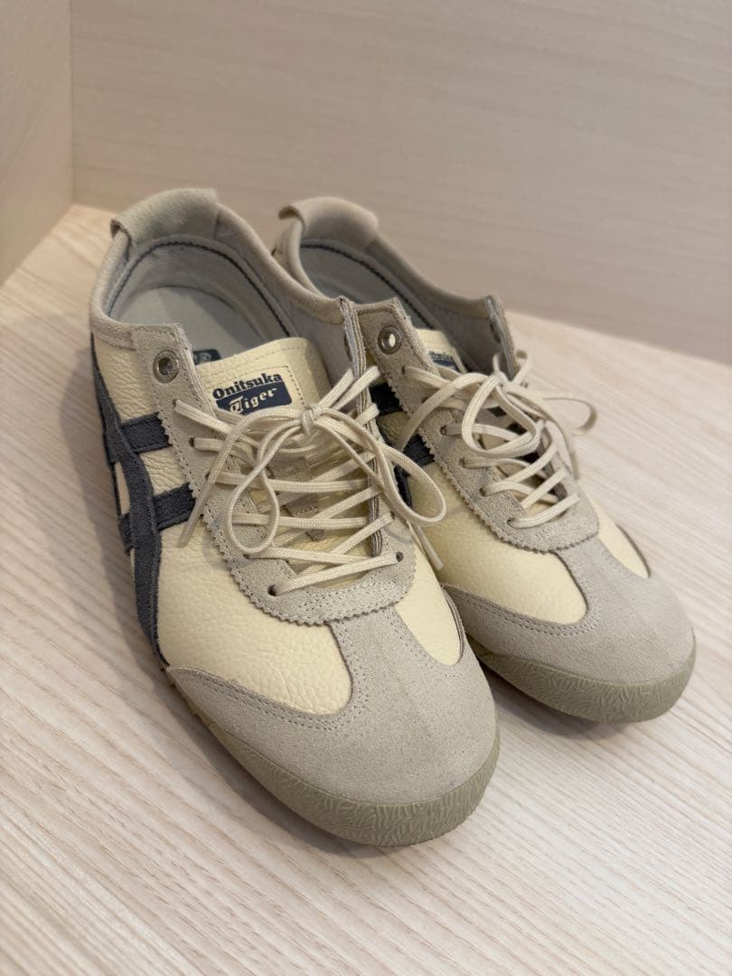 1日まで値下げ！Onitsuka Tiger GSM クリーム/グレースニーカー
