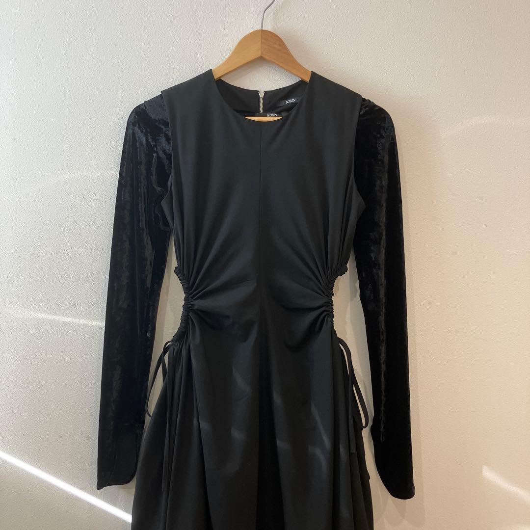 SORIN TR Stretch Velour Sleeves Dress 黒