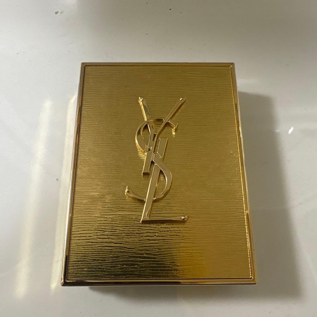 イヴ・サンローラン　YSL クチュールミニクラッチ　025 ゴールデンラスト