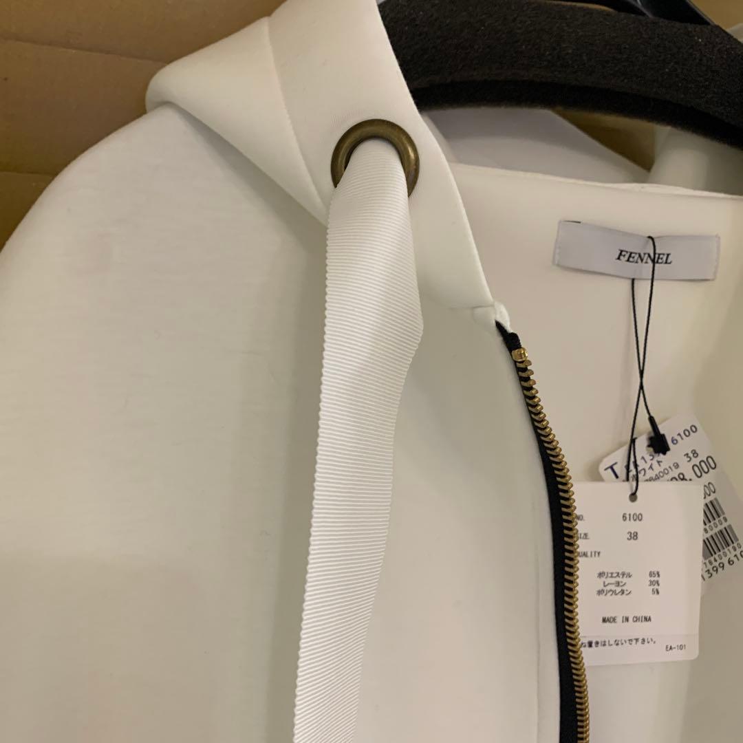 Y*U様 ヤマダヤ　未使用　フェンネル ポンチョコート