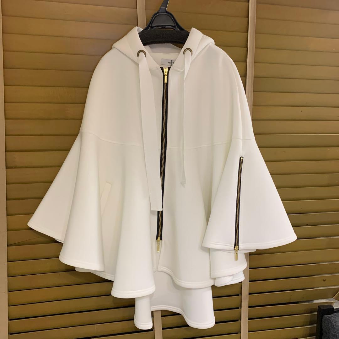 Y*U様 ヤマダヤ　未使用　フェンネル ポンチョコート