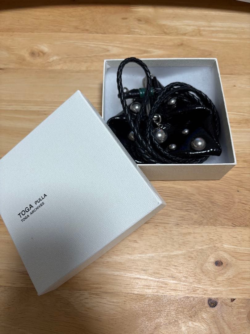 TOGA PULLA メタルケース