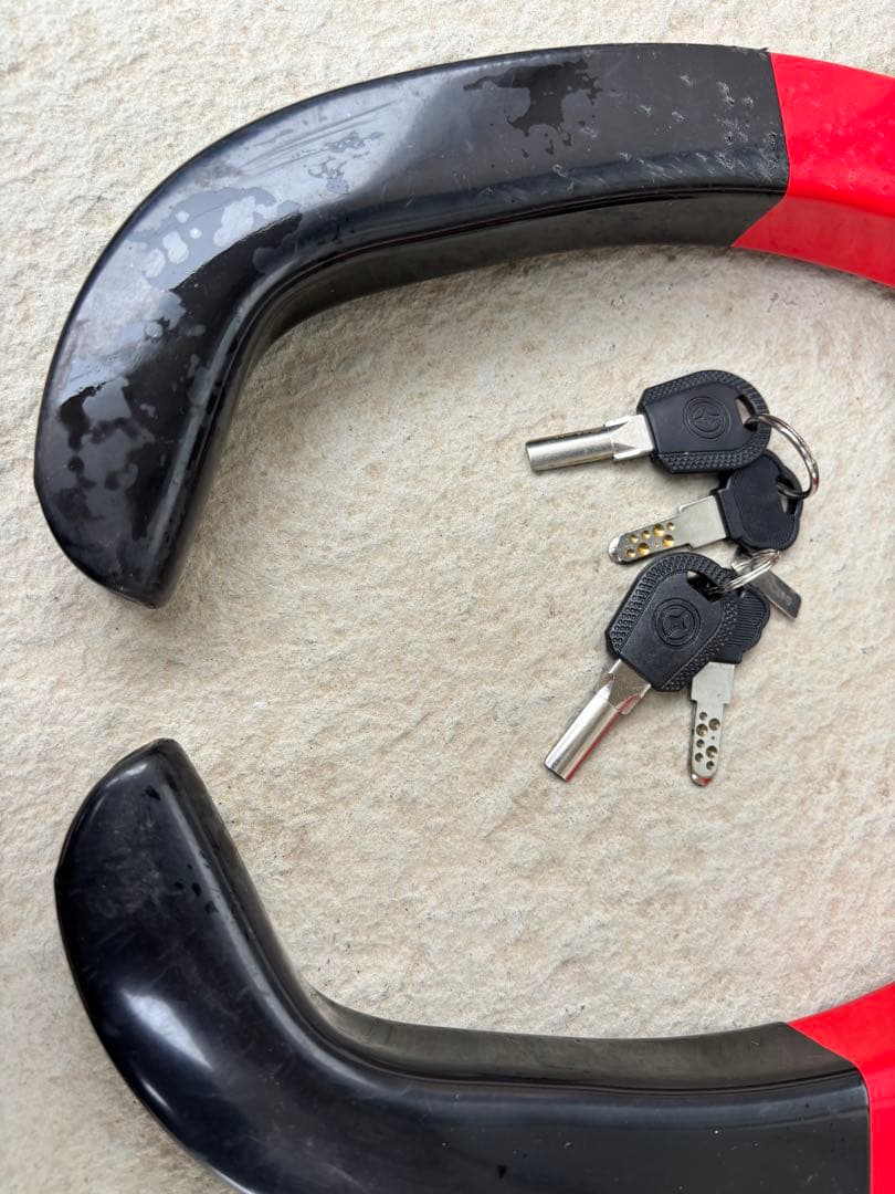 ホーネットタイヤロック&ハンドルロック