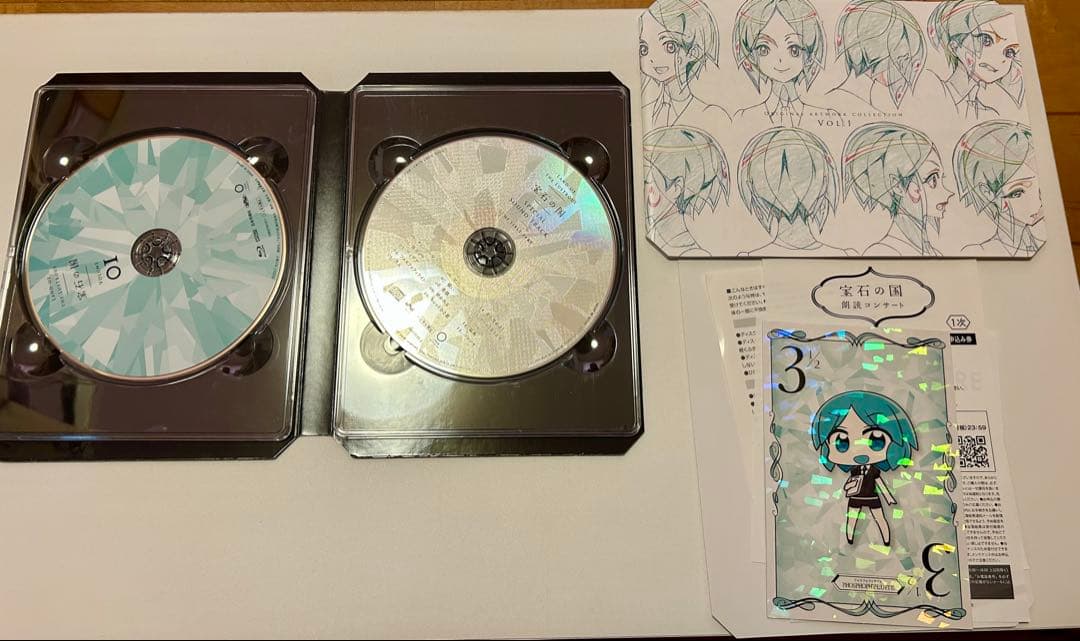 宝石の国　Blu-ray 1巻 缶バッジ 書店 ポストカード
