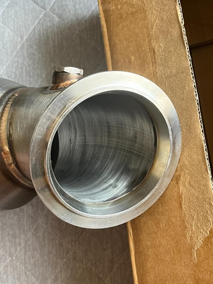 未使用品　　N55エンジン　ナガホリレーシング ダウンパイプ　メタル触媒付