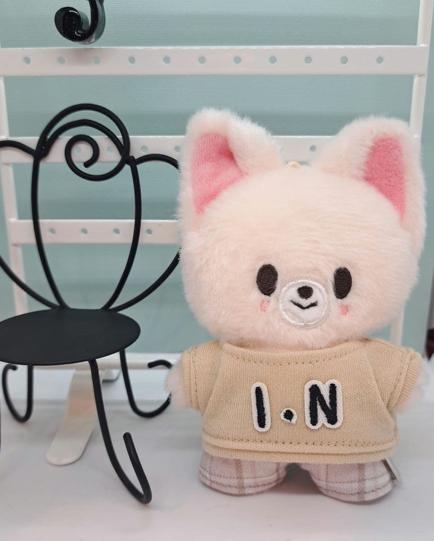 merryページ　SKZOOMINI ぬい服