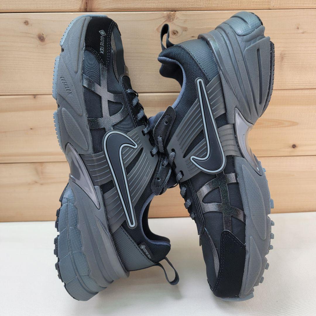 ナイキ ウィメンズ V2Kラン ゴアテックス ブラック 24cm