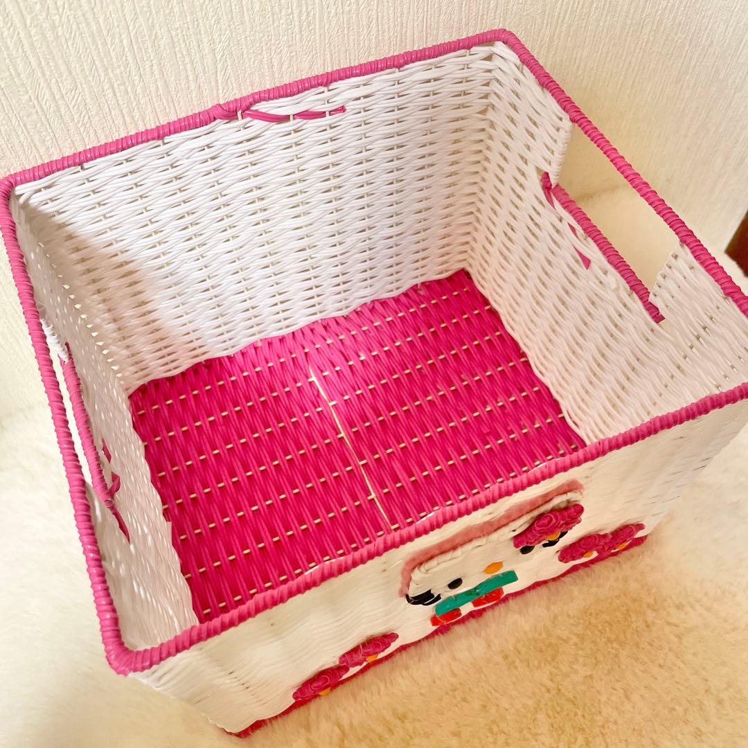 ハローキティ　カオハナキティ　平成レトロ　籐風　編みカゴ　収納バスケット