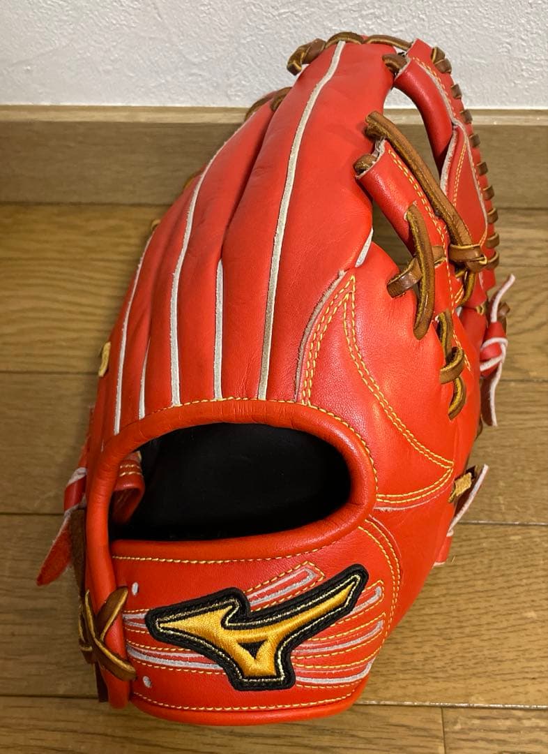 ミズノ プロフェッショナル 軟式グローブ 内野手用 坂本勇人モデル