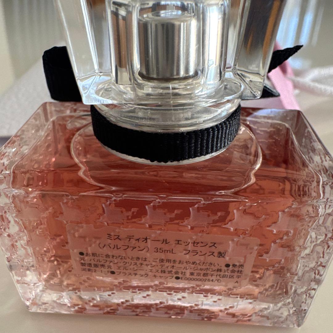 ミスディオール新作香水３５ｍＬ