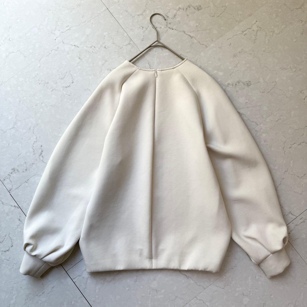 ミューズ ドゥーズィエム クラス 24年 クルーネック プルオーバー ホワイト