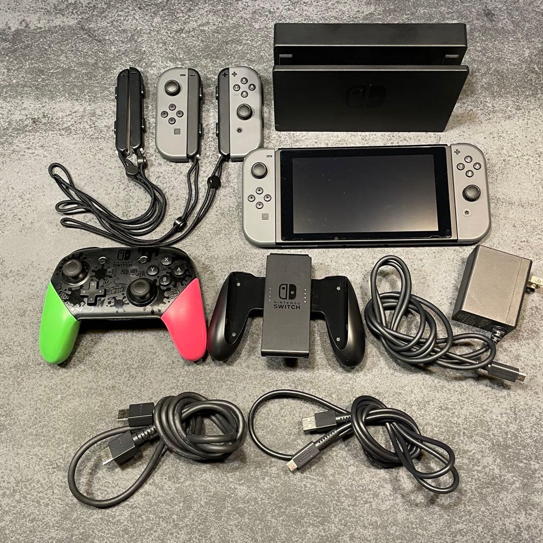 【早い者勝ち】 Nintendo Switch本体 プロコン　Joy-Con付き