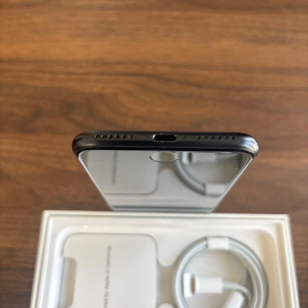 iPhone SE 第3世代 Midnight 64GB