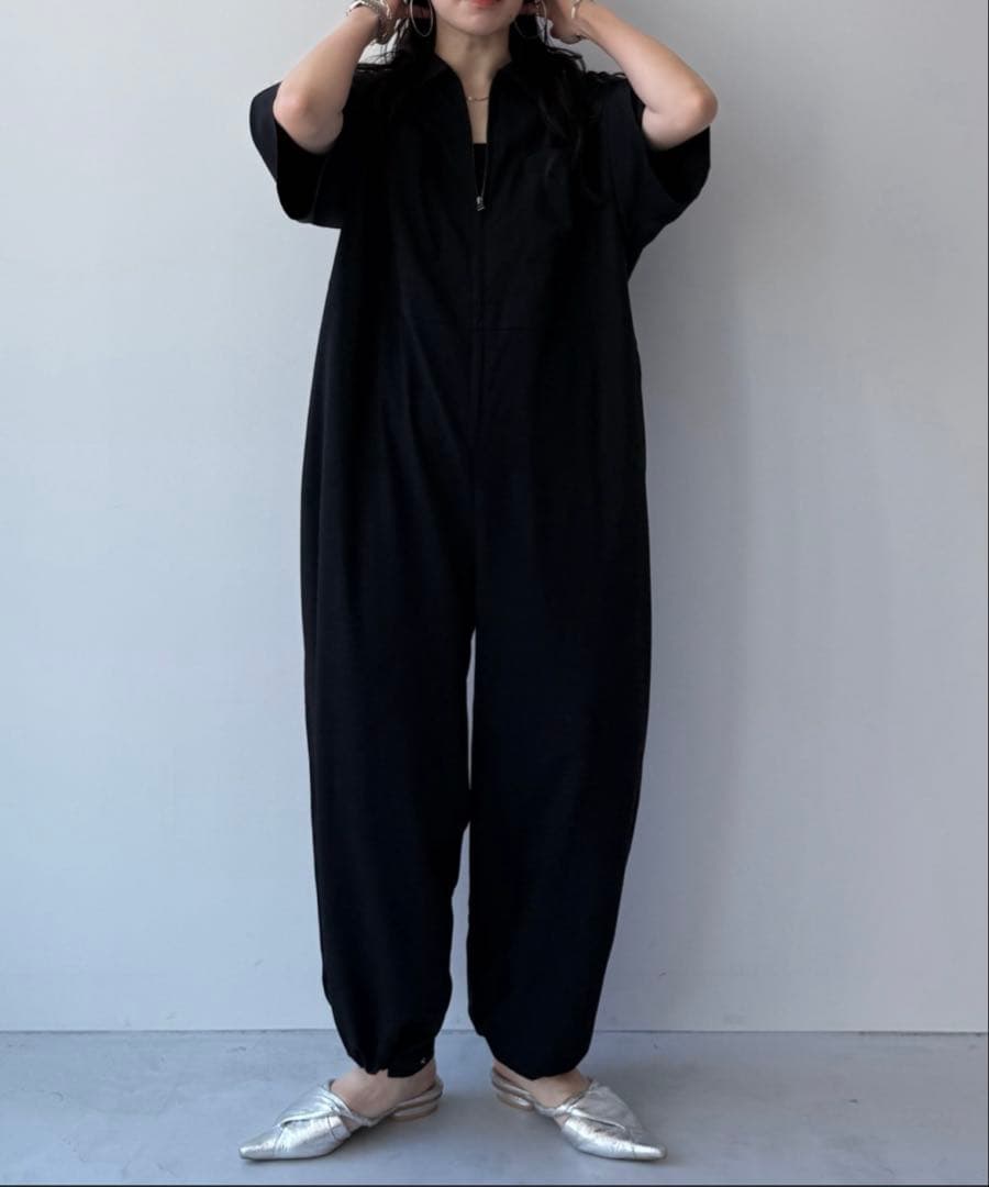 wee9s ハーフスリーブジップオールインワン