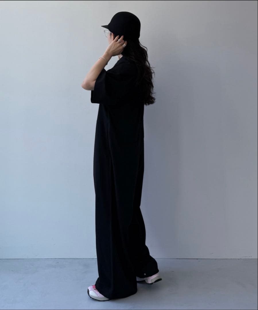 wee9s ハーフスリーブジップオールインワン