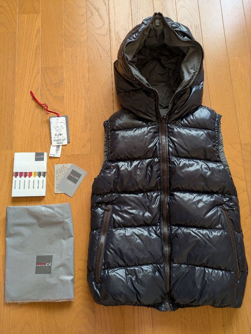 DUVETICAデュベティカ★ダウンベストネイビー×グレーリバーシブル40美品
