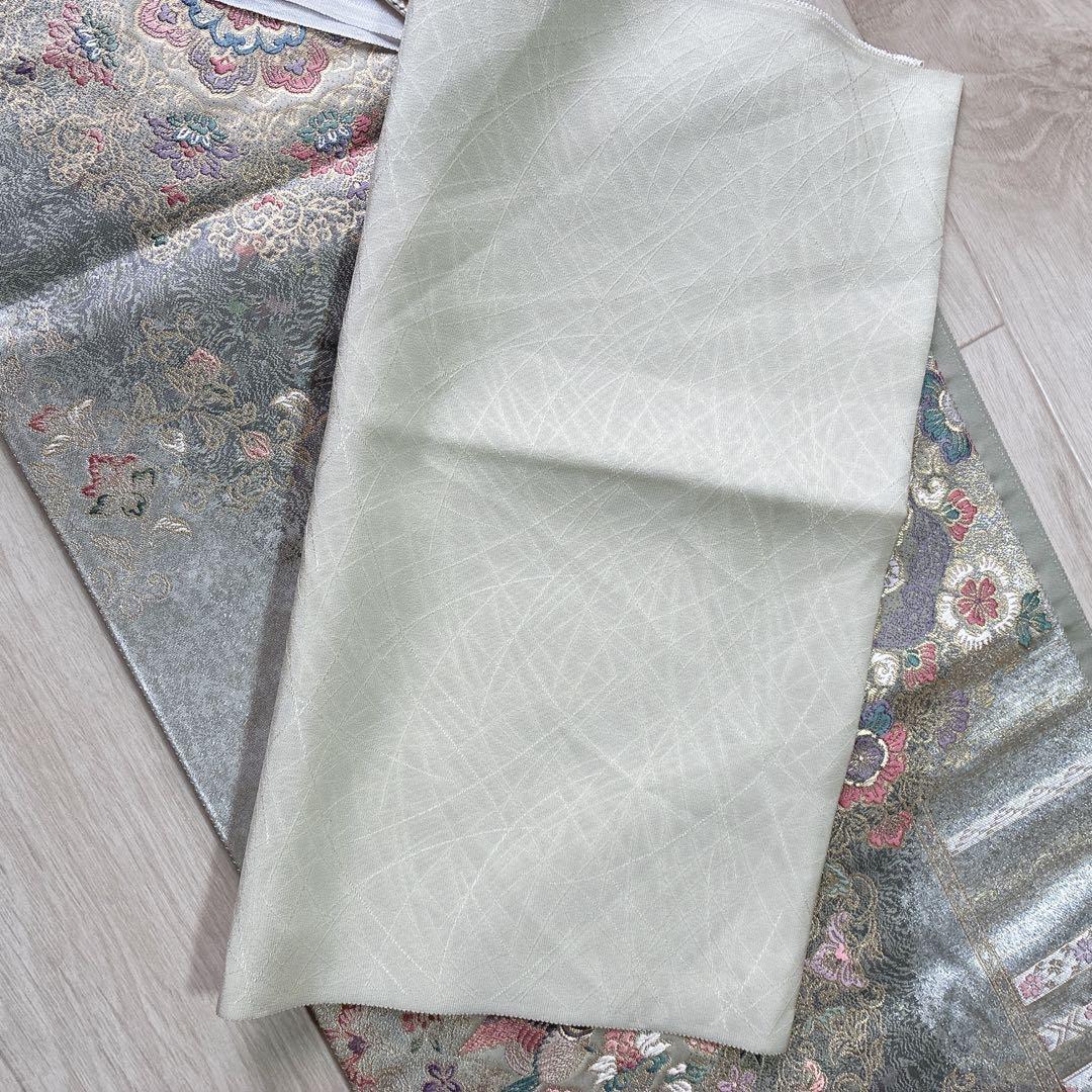 付け下げ　フルセット　着物　正絹　花丸文様　訪問着　上品可憐　共布有り　J4