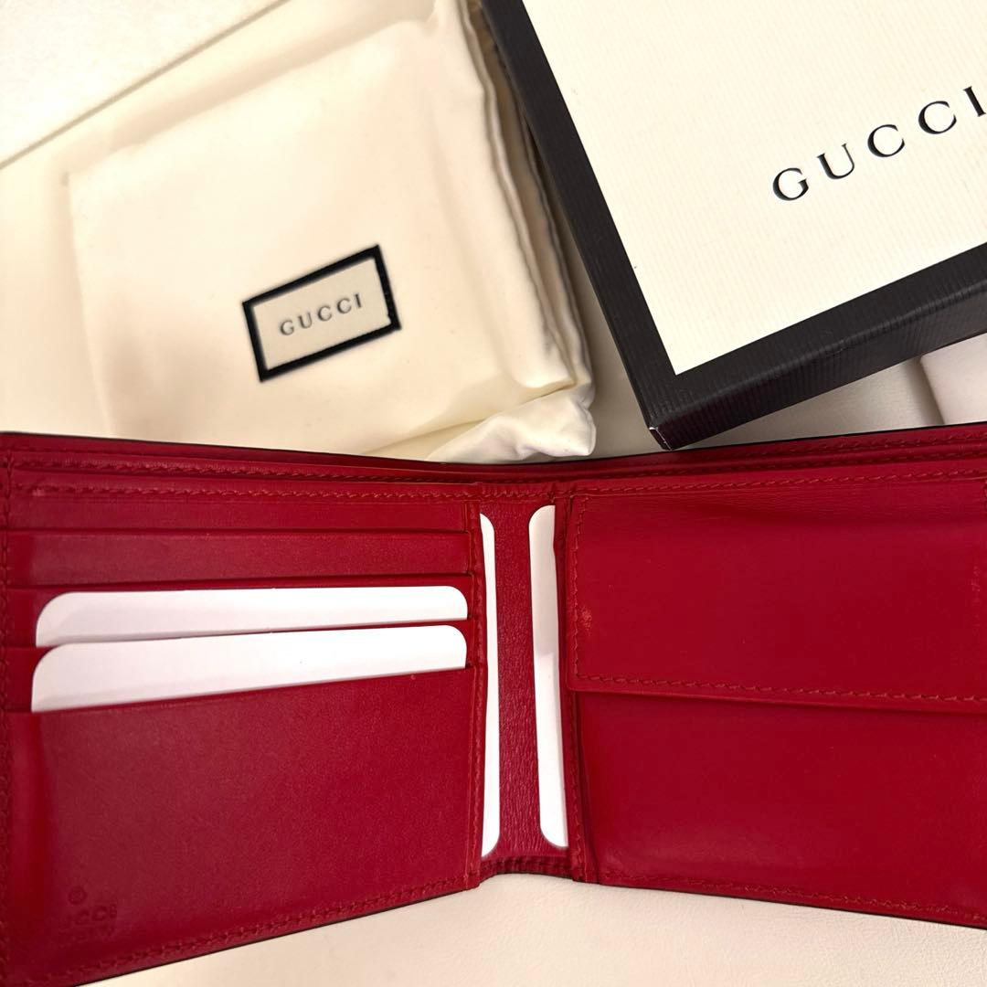 GUCCI レッド 二つ折り財布