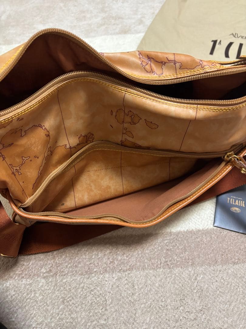 プリマクラッセショルダーバッグ