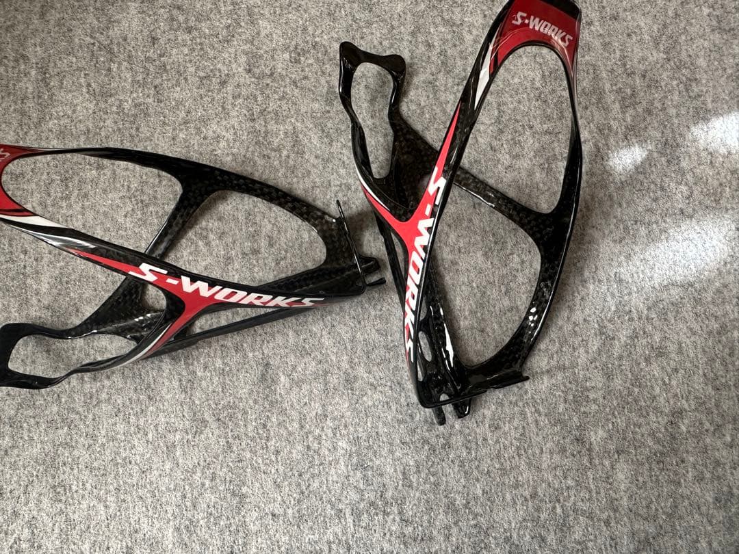 S-works ボトルケージ　ガーボン　レッド
