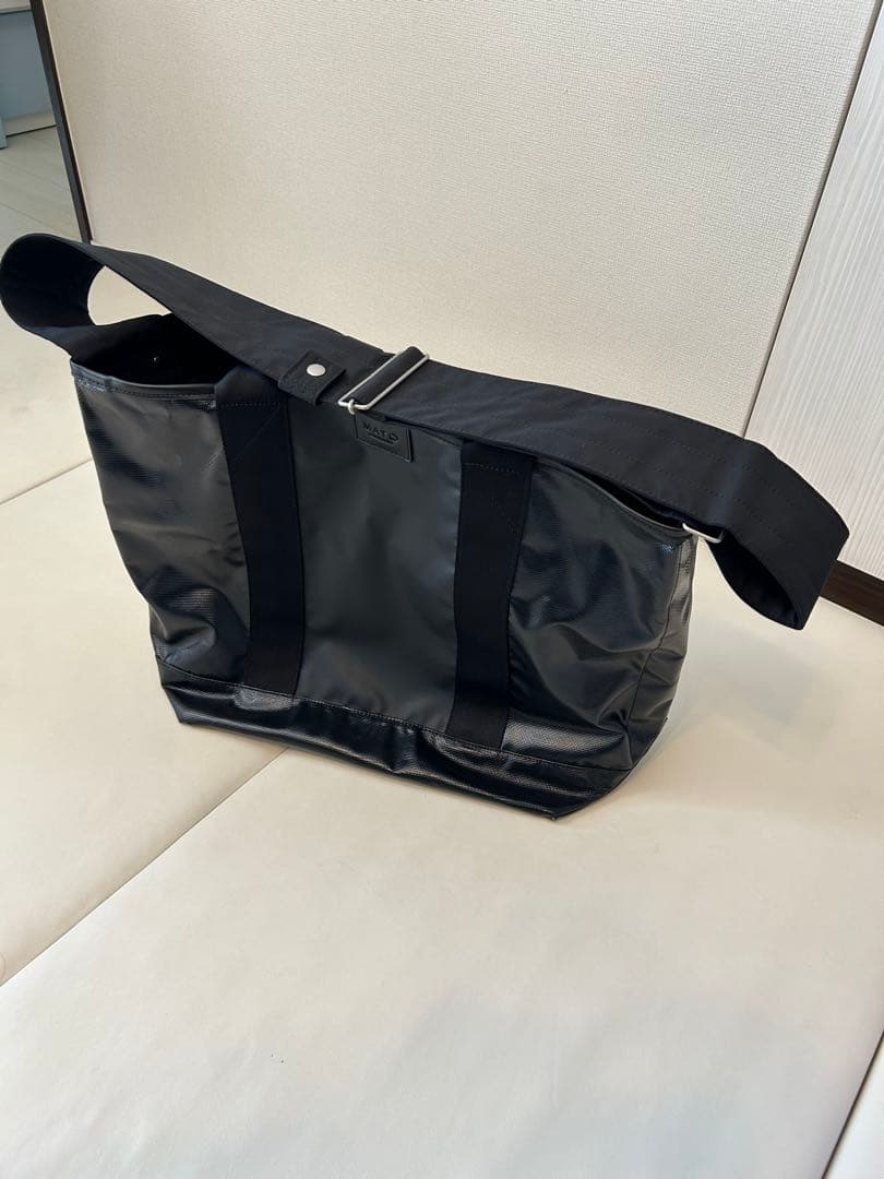 【美品】マールマール防水ポケット付きペアレンツトートバッグ