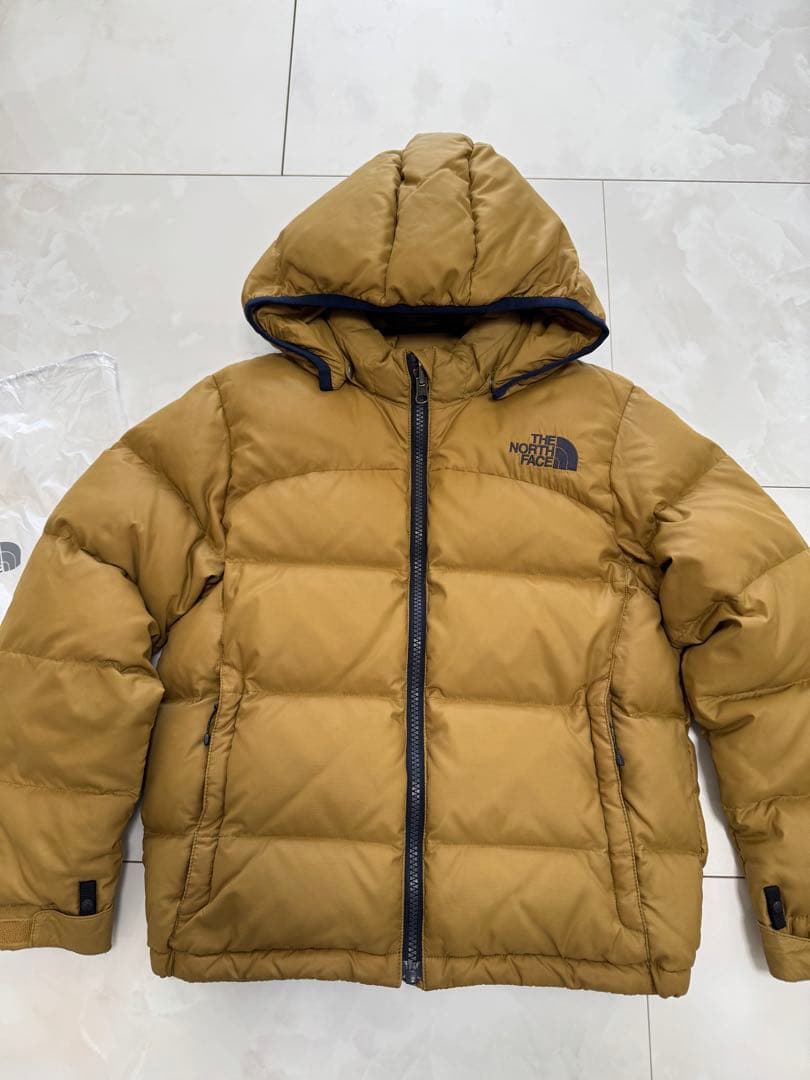 THE NORTH FACE フード付きダウンジャケット