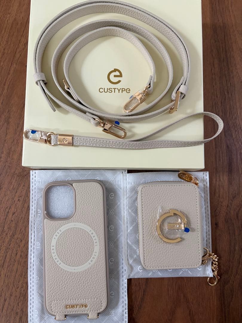 新品！CUSTYPE カスタイプ◆マグネットポーチ付iPhone17ケースセット