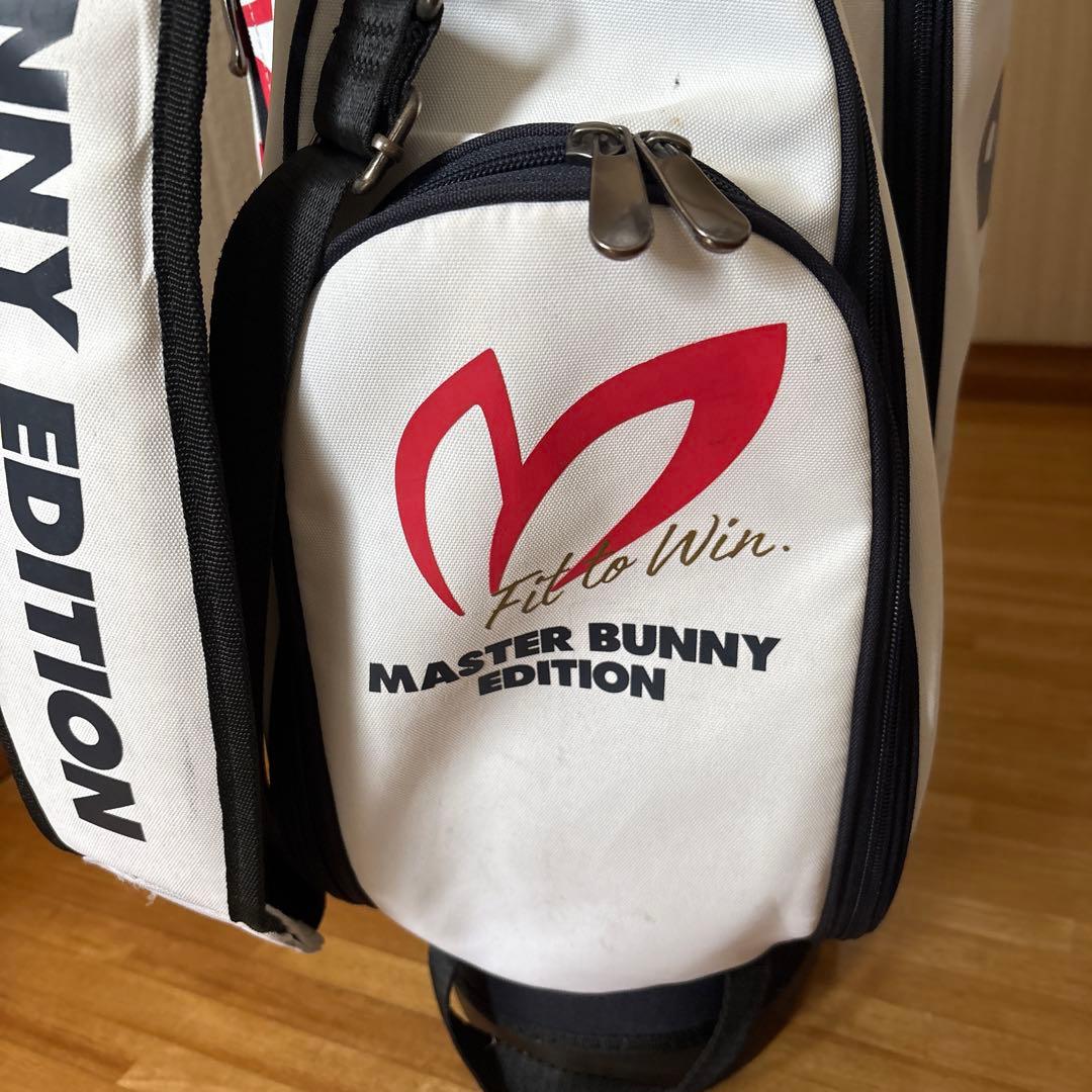 MASTER BUNNY EDITION 軽量キャディバック　スタンドタイプ