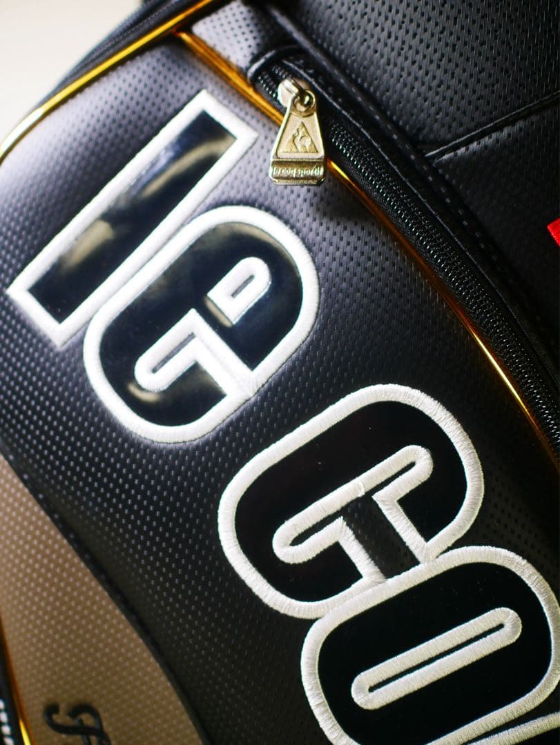 z*9様 le coq sportif キャディバッグ 黒/赤　ルコック