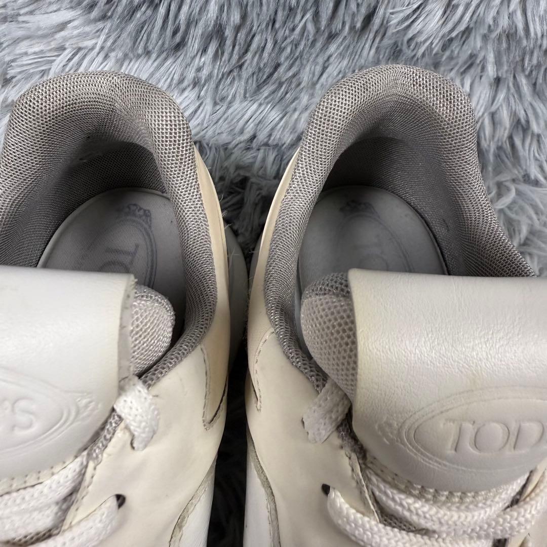さ*ん様 【良品】TOD’S 厚底レザースニーカー 38 白 ホワイト系 クリー