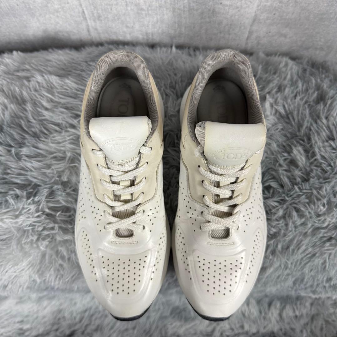 さ*ん様 【良品】TOD’S 厚底レザースニーカー 38 白 ホワイト系 クリー