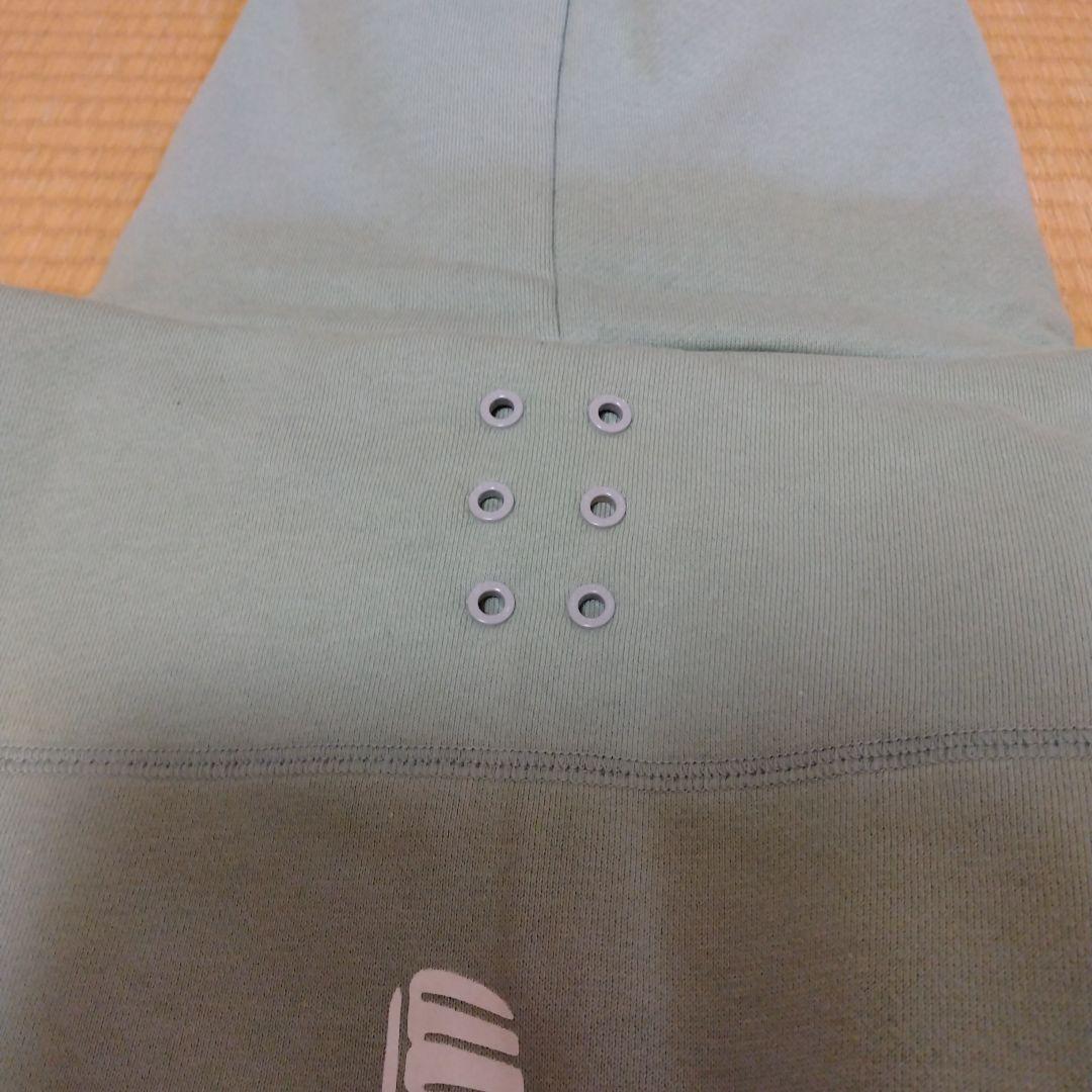 Russeluno フード付きパーカー