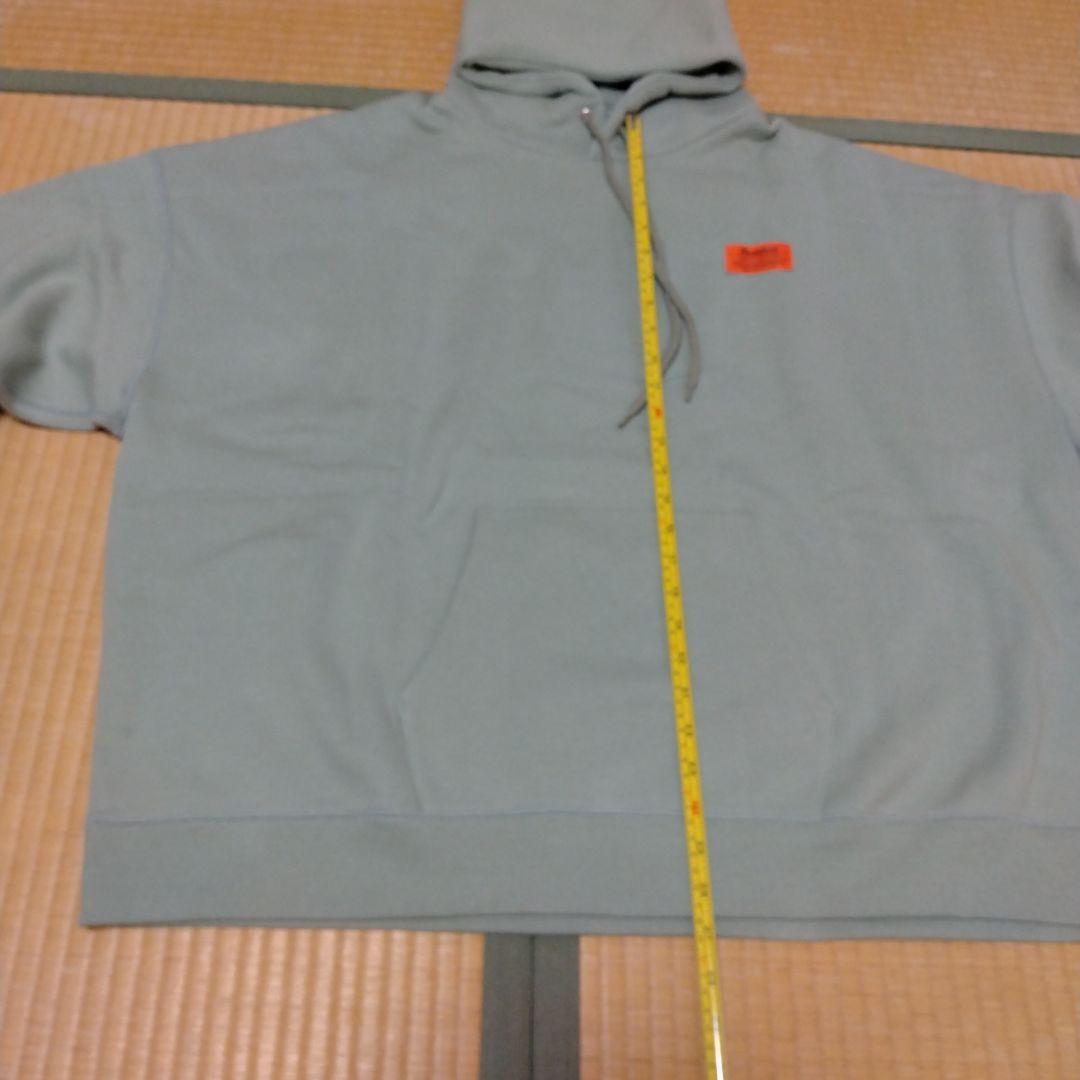 Russeluno フード付きパーカー