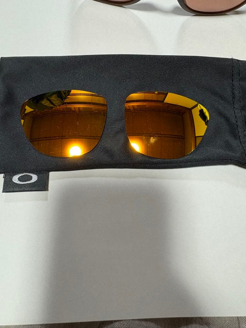 OAKLEY フロッグスキンズ　ブラウン　レンズ交換しています　元レンズ有り