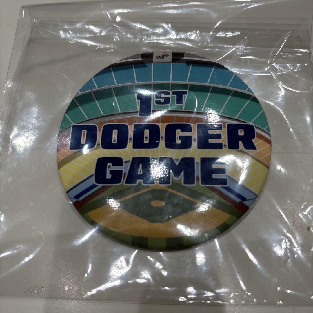 コービー・ブライアント ボブルヘッド　ドジャース　おまけ付き1st入場缶バッジ