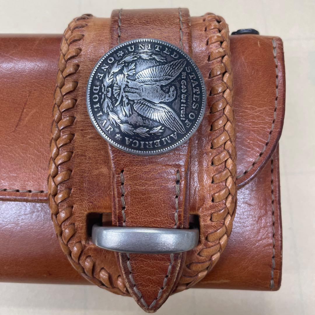 ALZUNI レザー三つ折り財布 ブラウン 編み込みデザイン