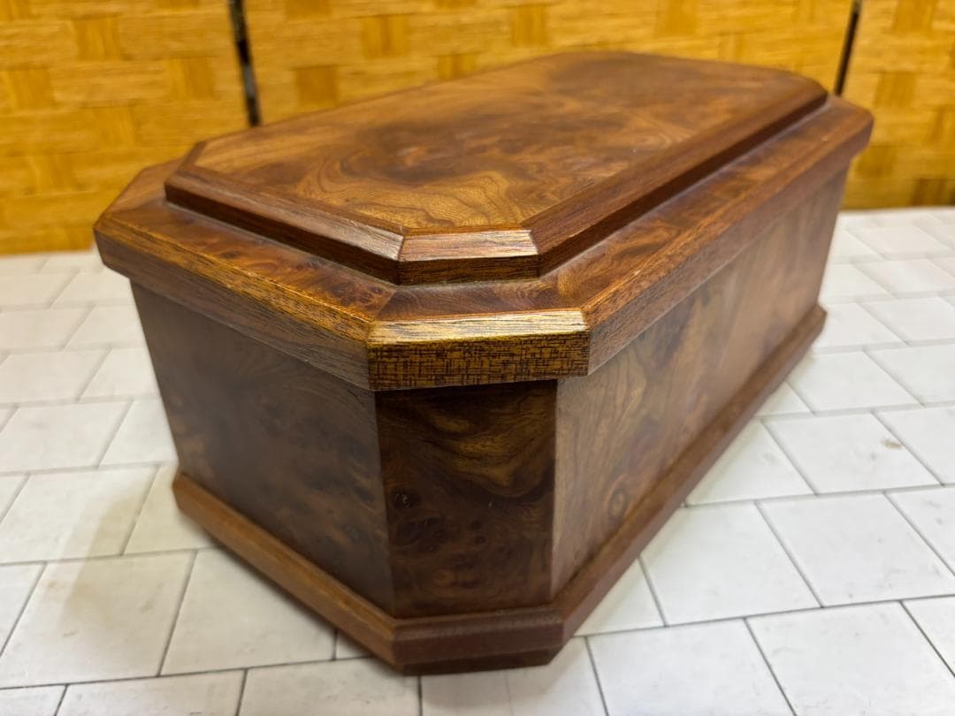 【難あり中古品】AQRESTI ジュエリーボックス 宝石箱 鍵付き イタリア製