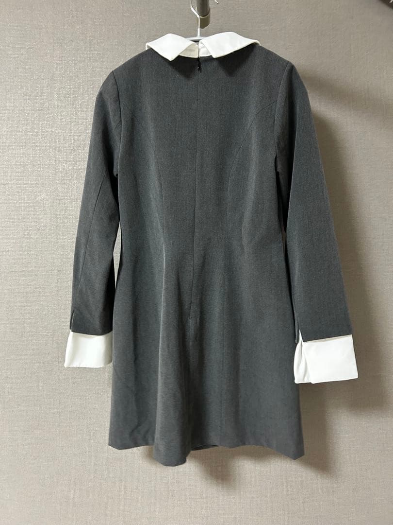 ワンピース Herlipto Pointed Collar Mini Dress