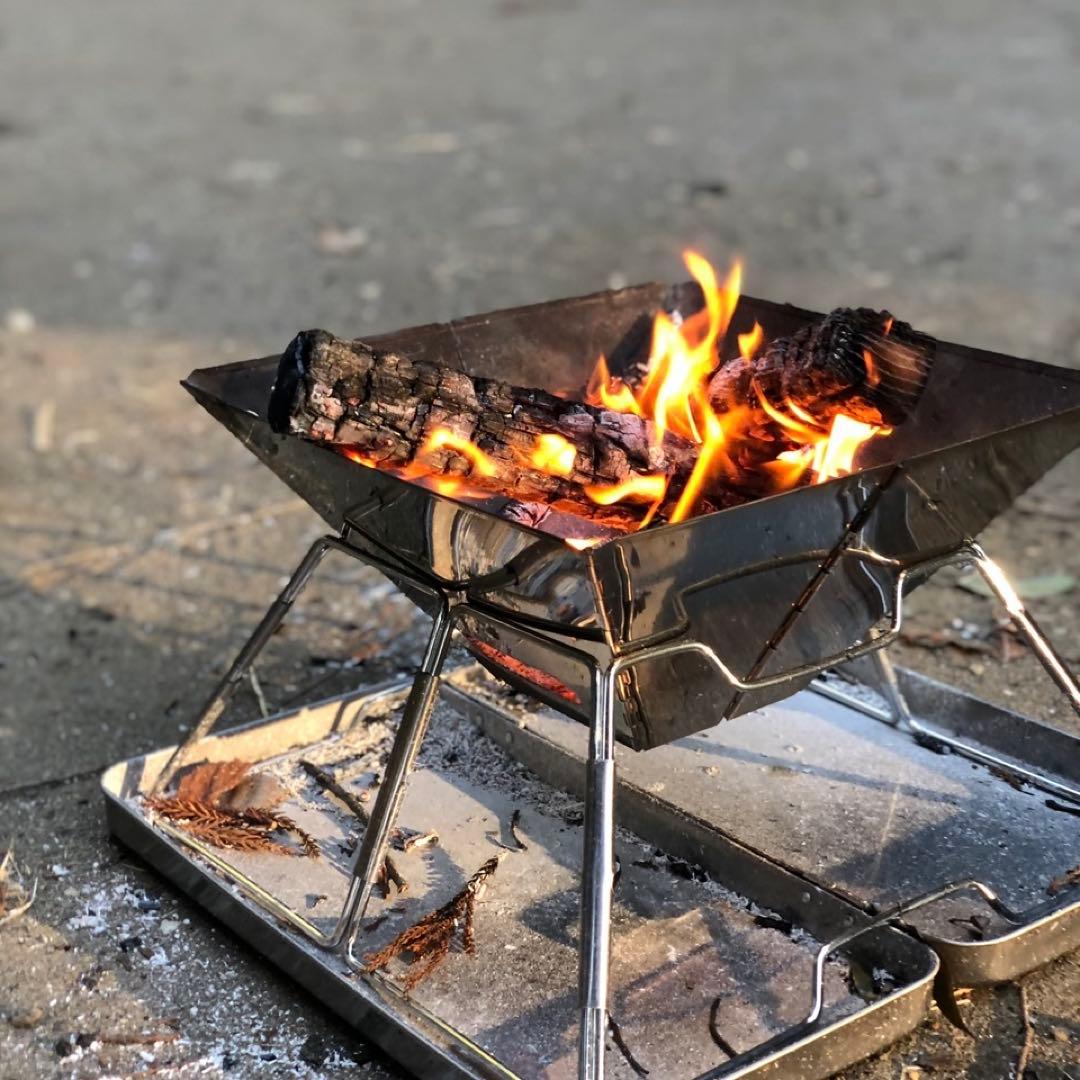 焚き火台も追加 おまけ付き、2人〜3人用　ツールームテント