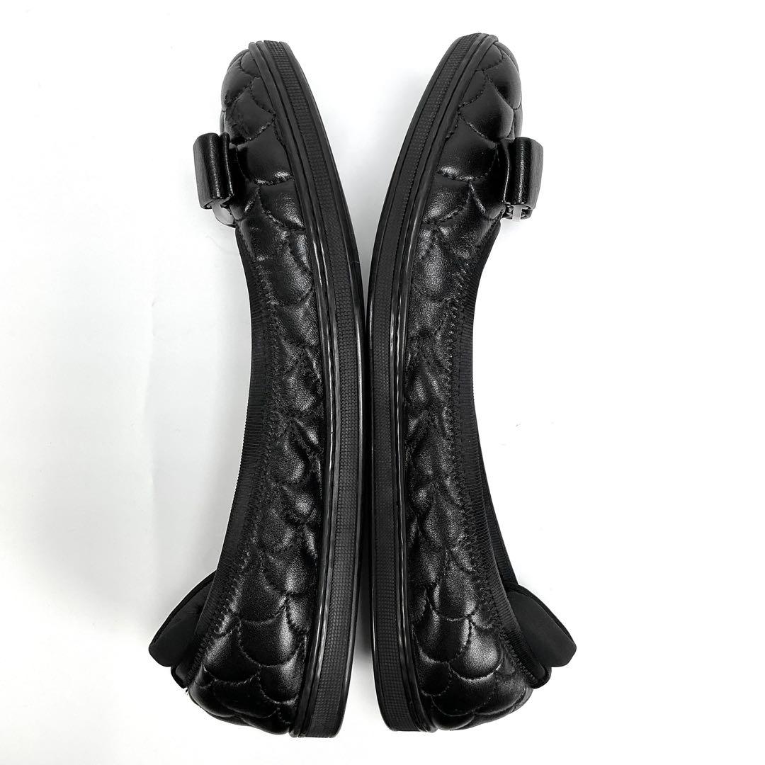 FERRAGAMO　パンプス　ヴァラリボン　キルティング　バレエシューズ