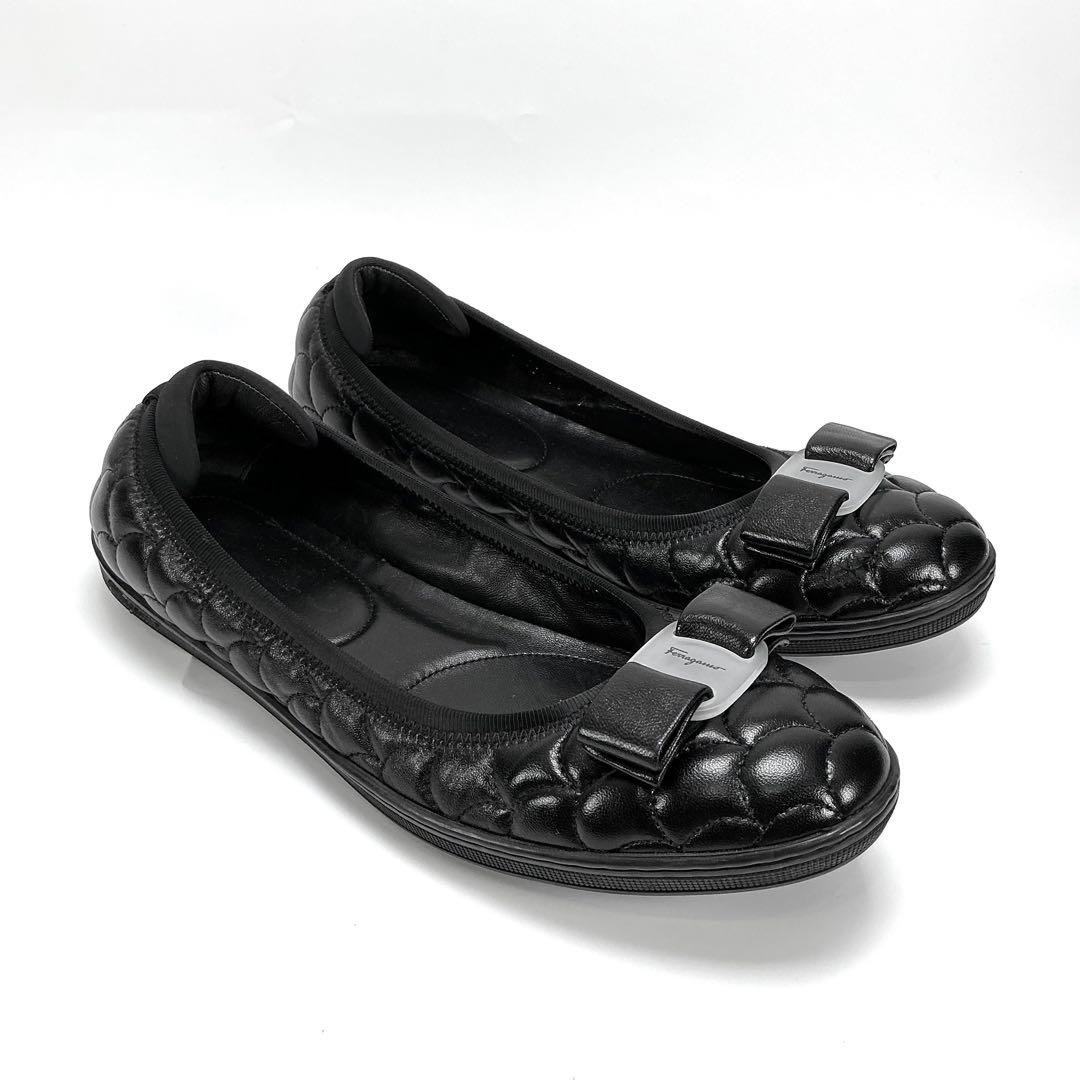 FERRAGAMO　パンプス　ヴァラリボン　キルティング　バレエシューズ